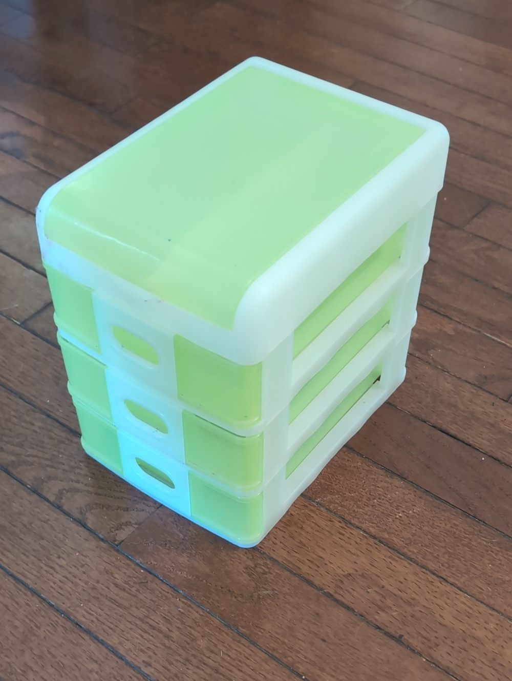 Amazon Plastic 3-Drawer Stackable Organizer - Light Green & White